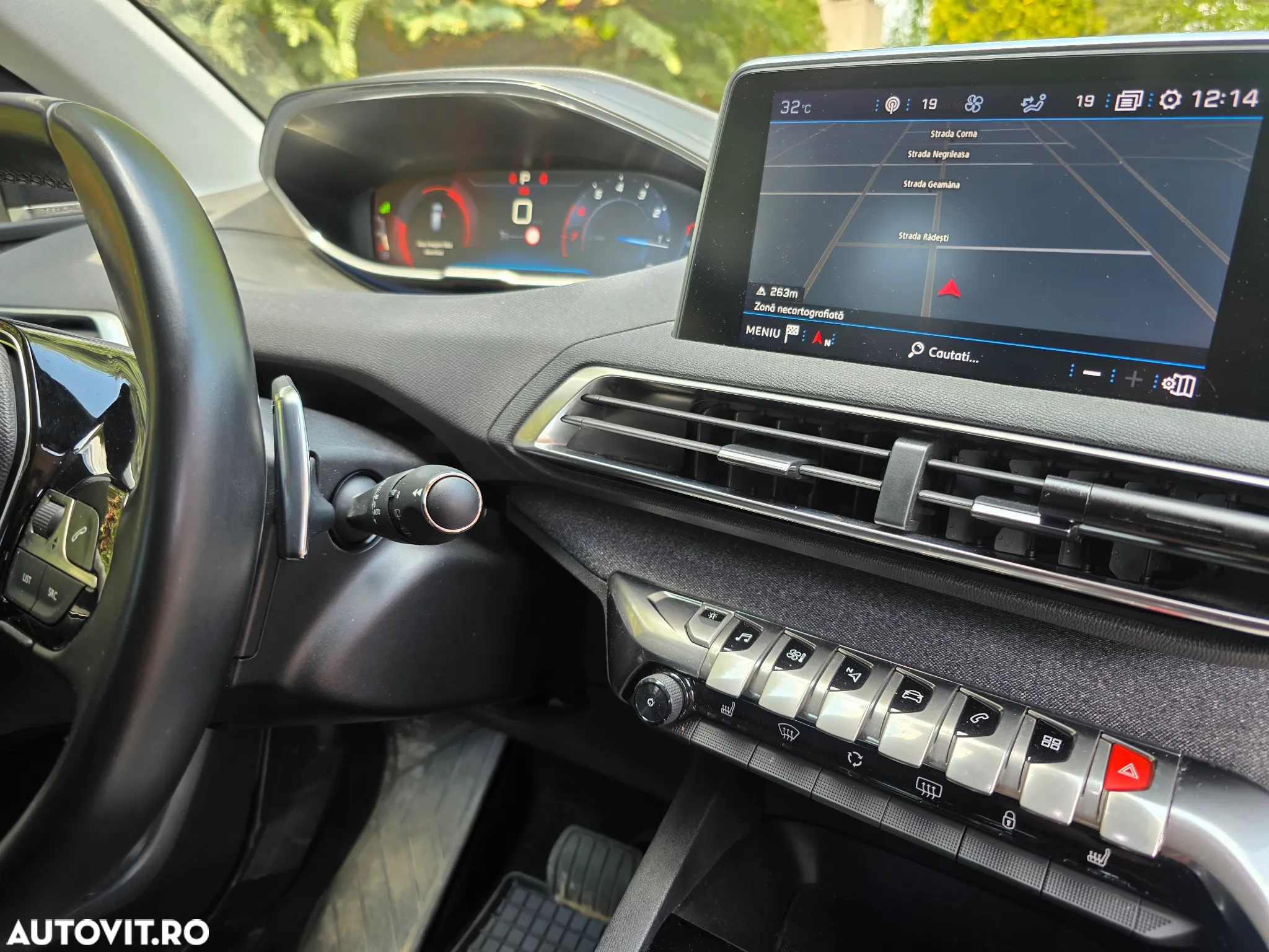 Peugeot 3008 PureTech 130 Stop & Start EAT6 Allure - 19