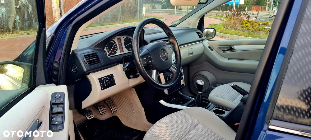 Mercedes-Benz Klasa B 170 BlueEFFICIENCY - 22