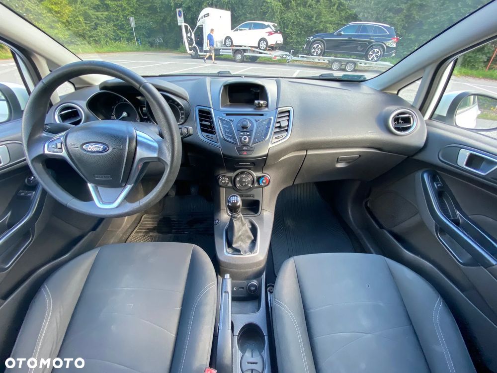 Ford Fiesta - 9