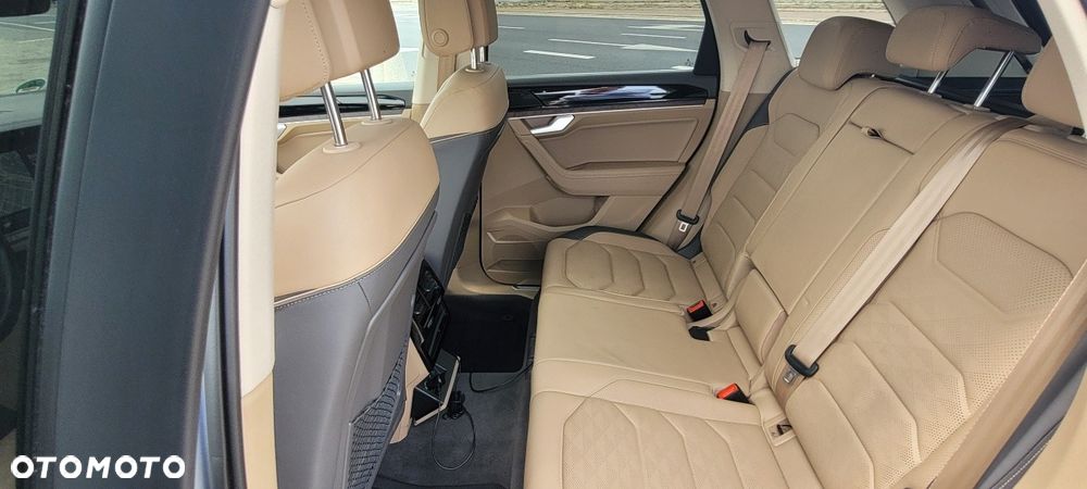 Volkswagen Touareg 3.0 V6 TDI SCR 4Mot Atmosphere - 14