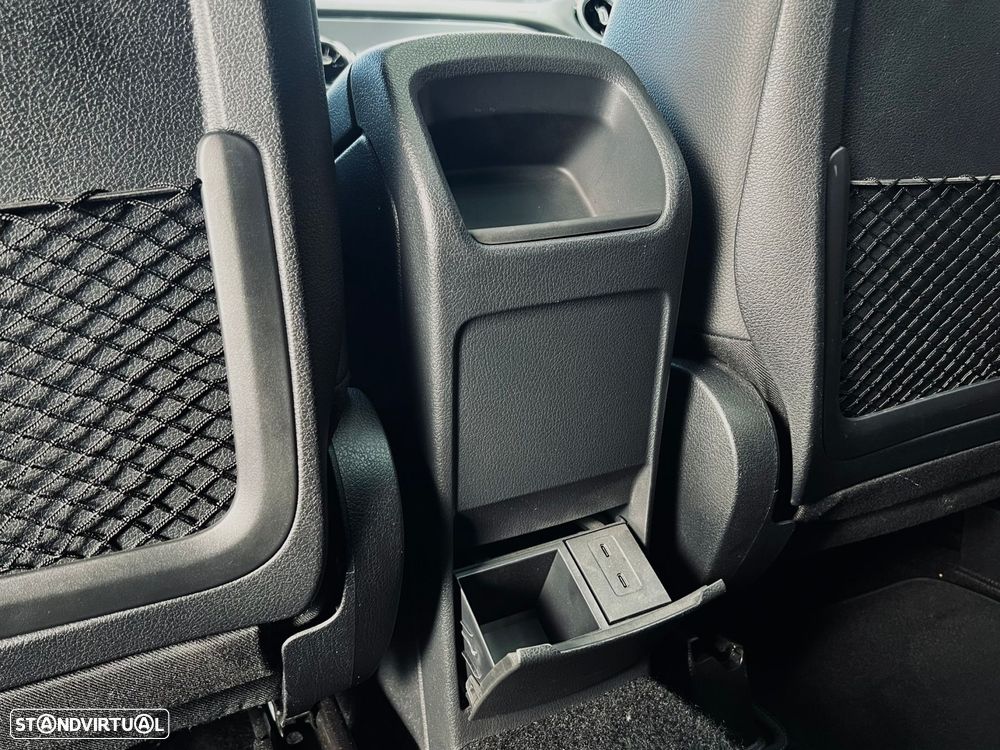 Mercedes-Benz GLB 180 d 8G-DCT AMG Line - 35