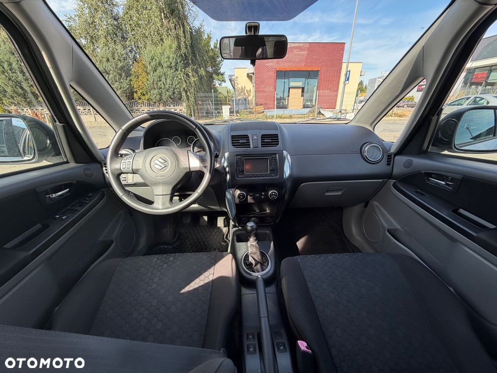 Suzuki SX4 1.6 Comfort - 8