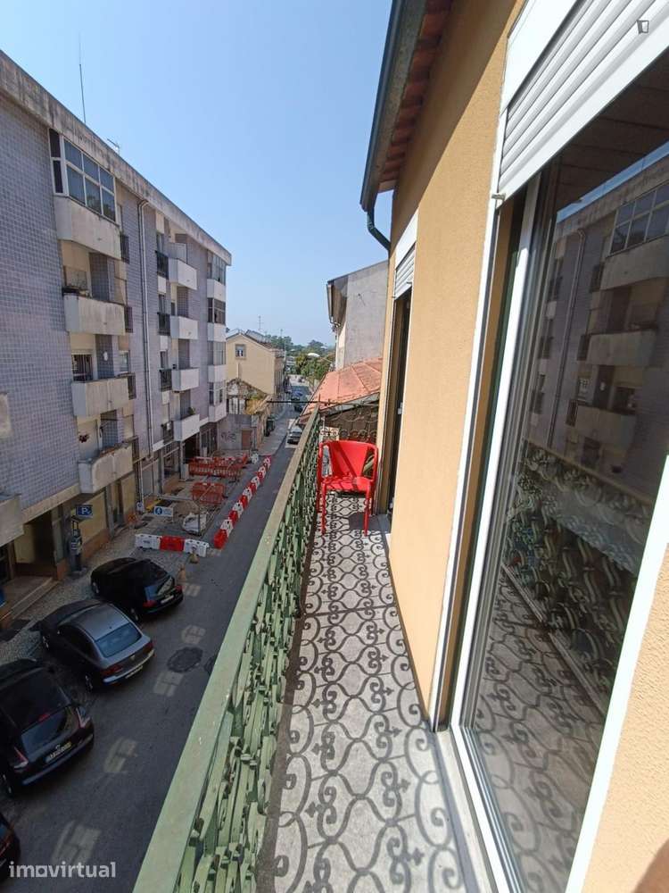 Quarto - localizado em Montarroio Coimbra - Grande imagem: 4/26