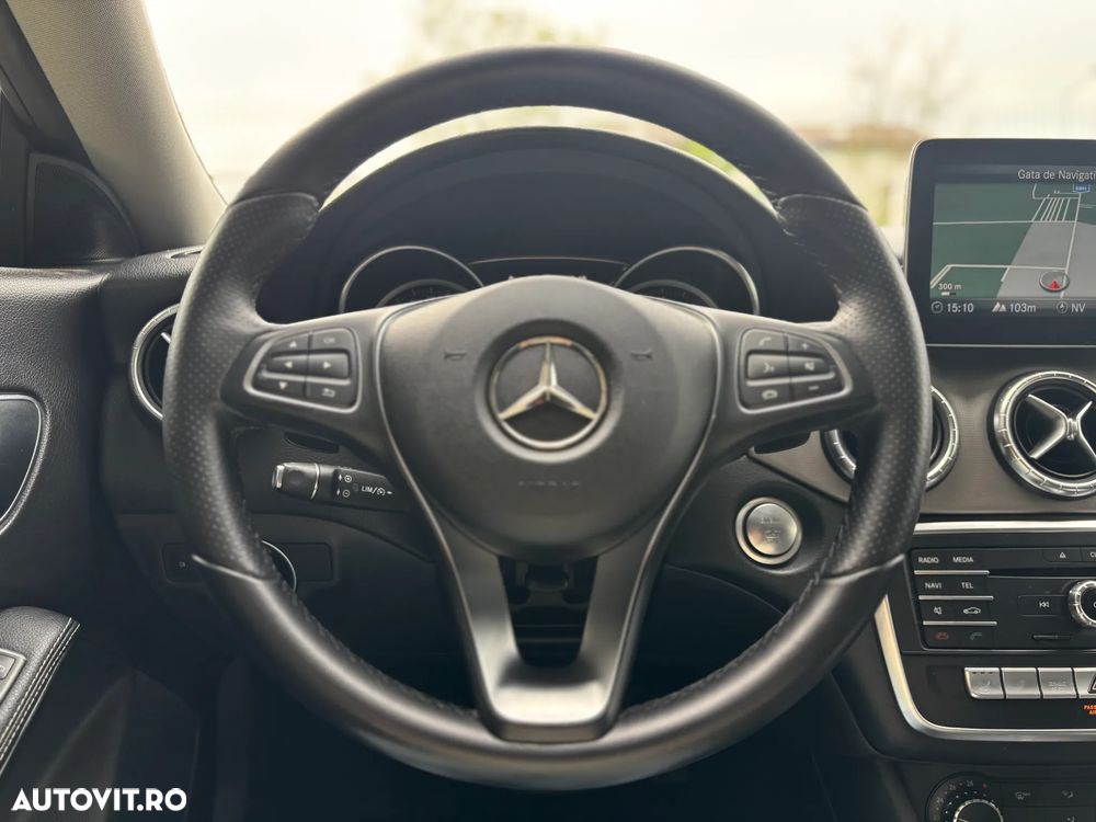 Mercedes-Benz CLA 220 - 28