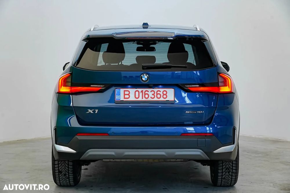 BMW X1 sDrive18i Aut. Sport Line - 11