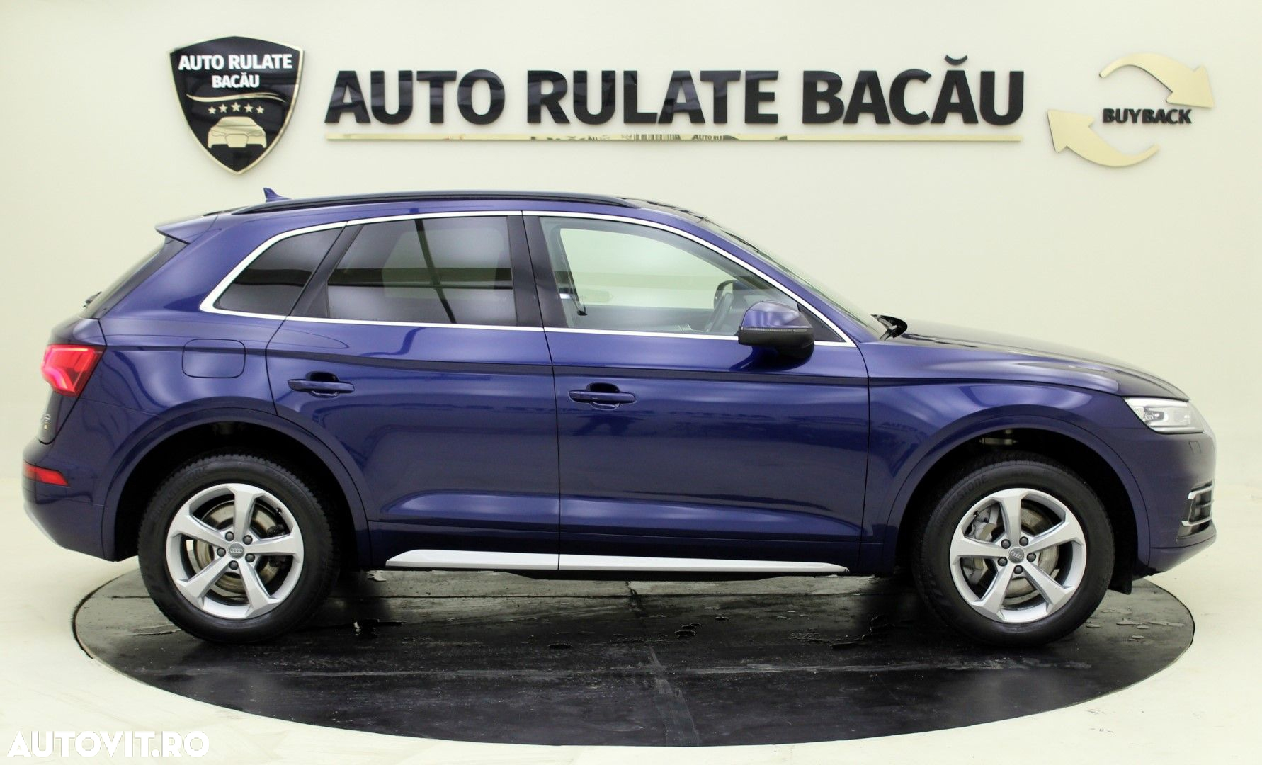 Audi Q5 2.0 40 TDI quattro S tronic Sport - 4