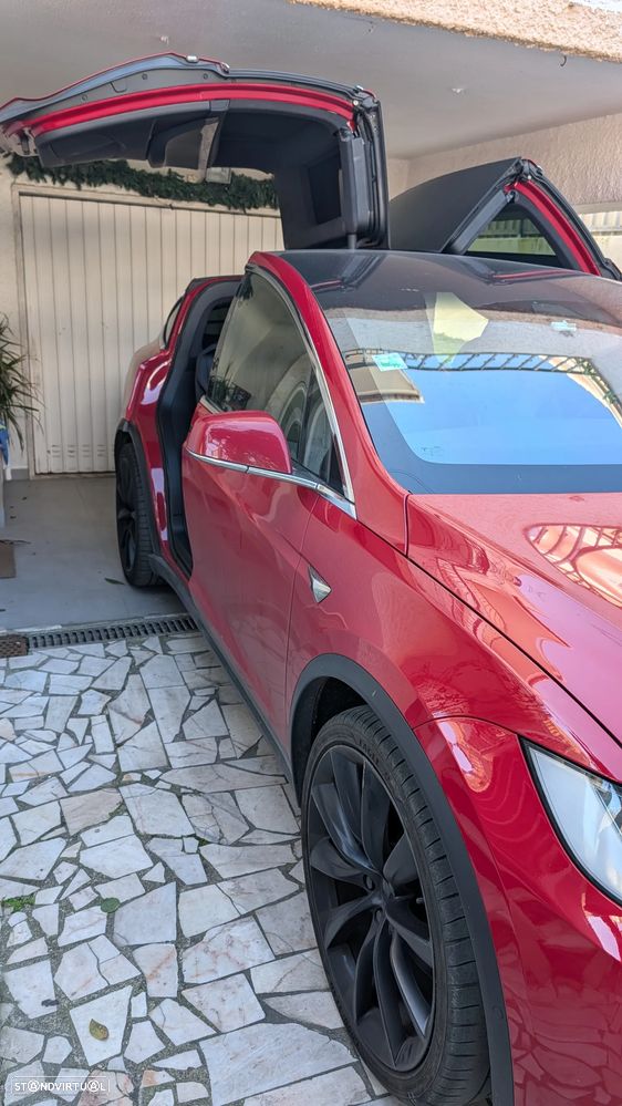 Tesla Model X 100 kWh Long Range Plus AWD - 8