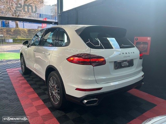 Porsche Cayenne Platinum Edition - 6