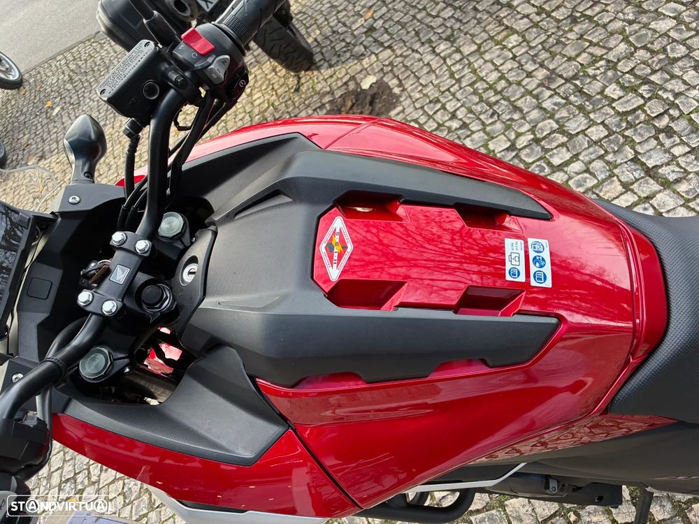 Honda NC750X DCT - 12