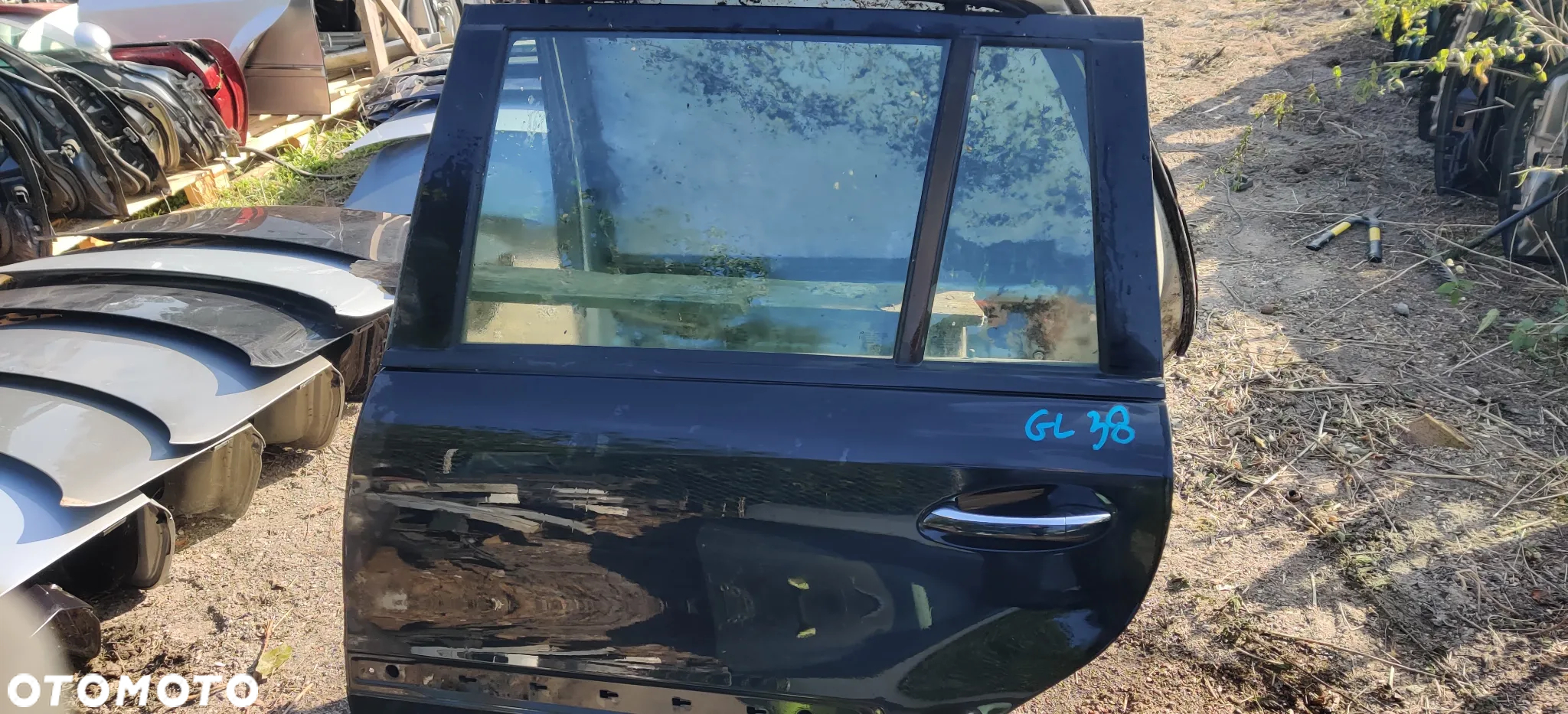 MERCEDES X164 GL DRZWI LEWY TYL - 2