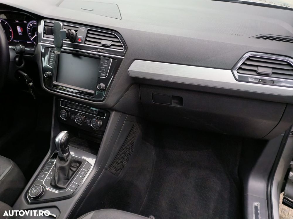 Volkswagen Tiguan 2.0 TDI 4Mot DSG Comfortline - 11