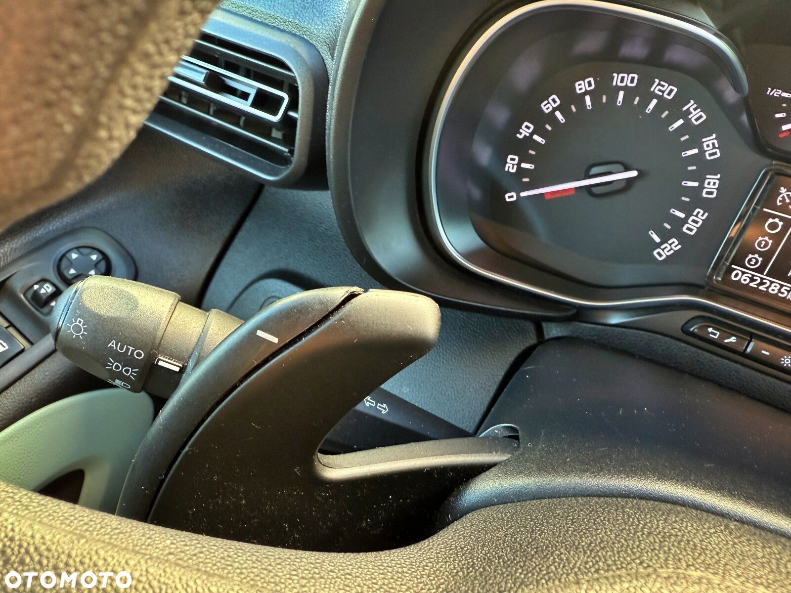 Citroën Berlingo M 1.2 PureTech Feel S&S - 13