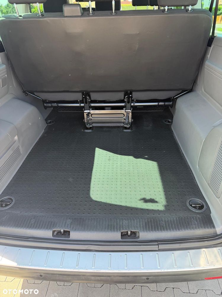 Volkswagen Caravelle 2.0 TDI L2 Highline - 15
