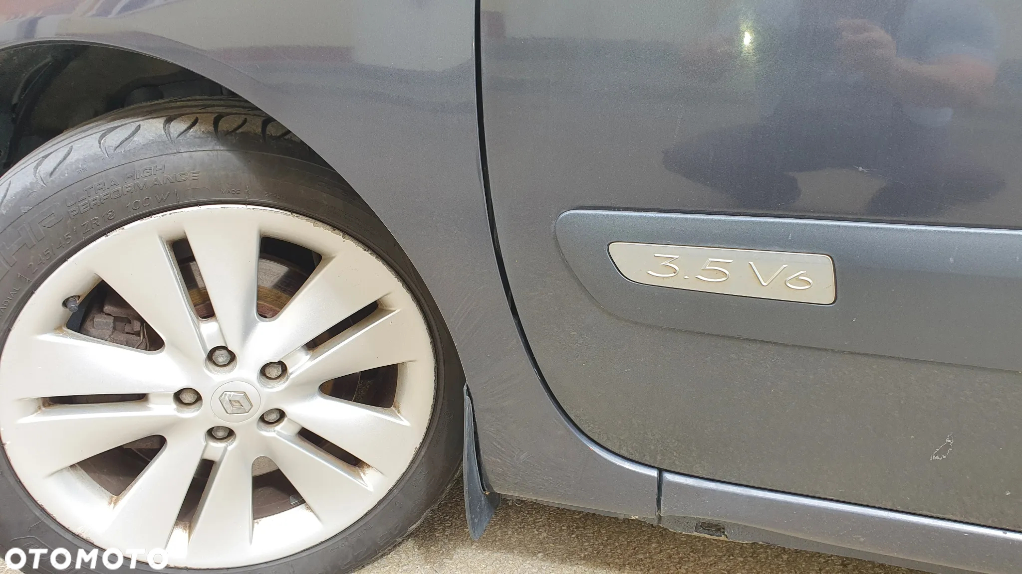 Renault Espace 3.5 V6 Initiale - 16