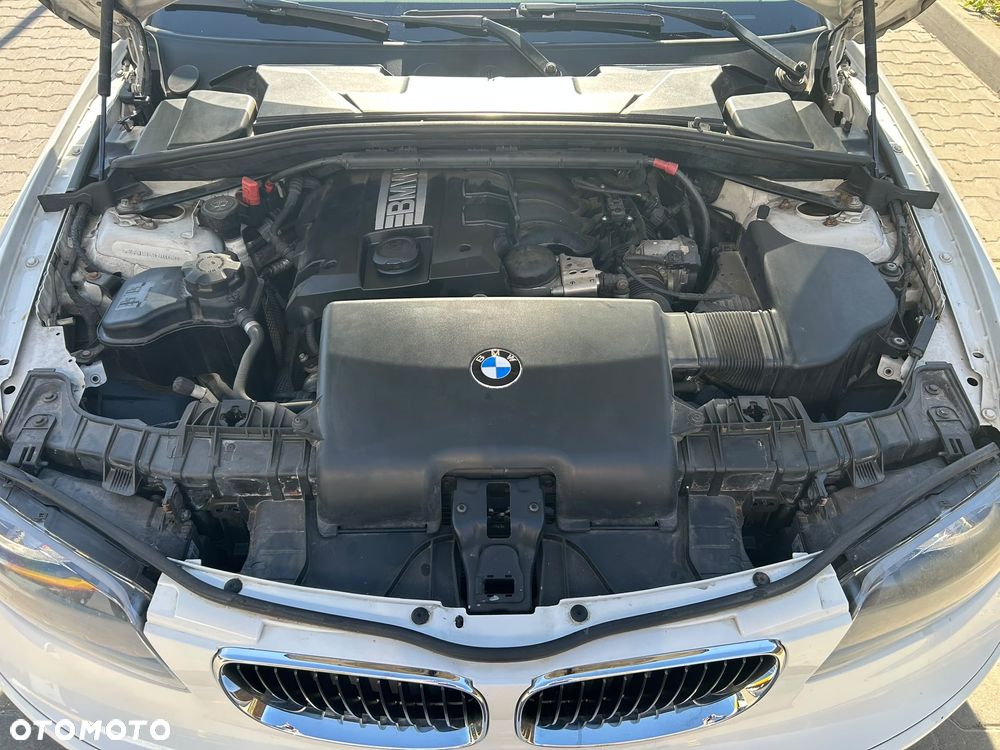 BMW Seria 1 2009 photo 5
