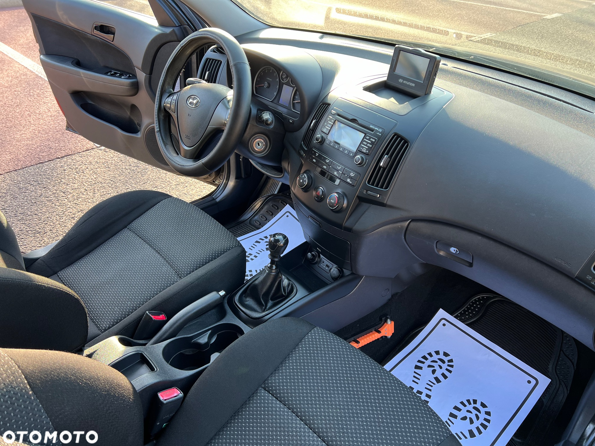 Hyundai i30 1.4 Classic + - 28