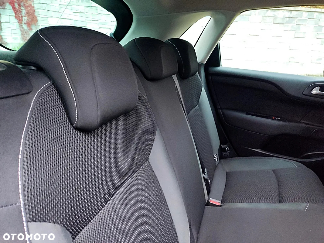 Citroën C4 1.2 PureTech Business Edition S&S - 26