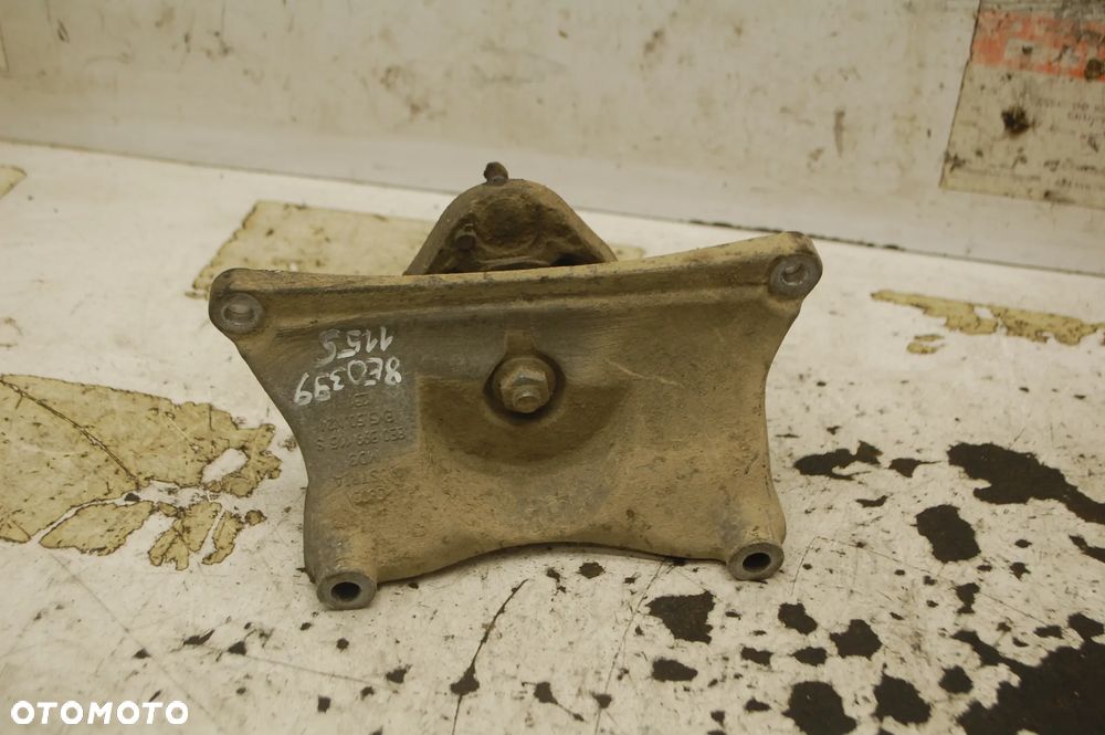 ŁAPA PODUSZKA SKRZYNI BIEGÓW 8E0399115S AUDI A4 B6 B7 - 2