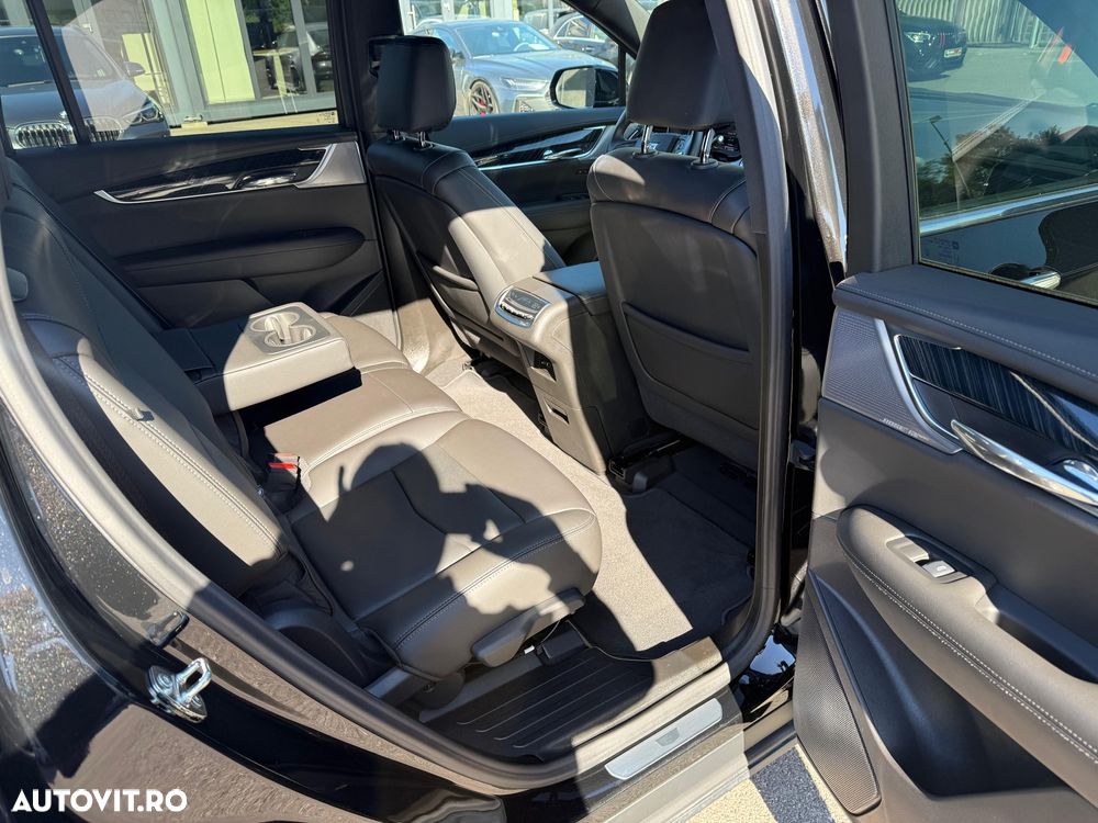 Cadillac XT6 - 19