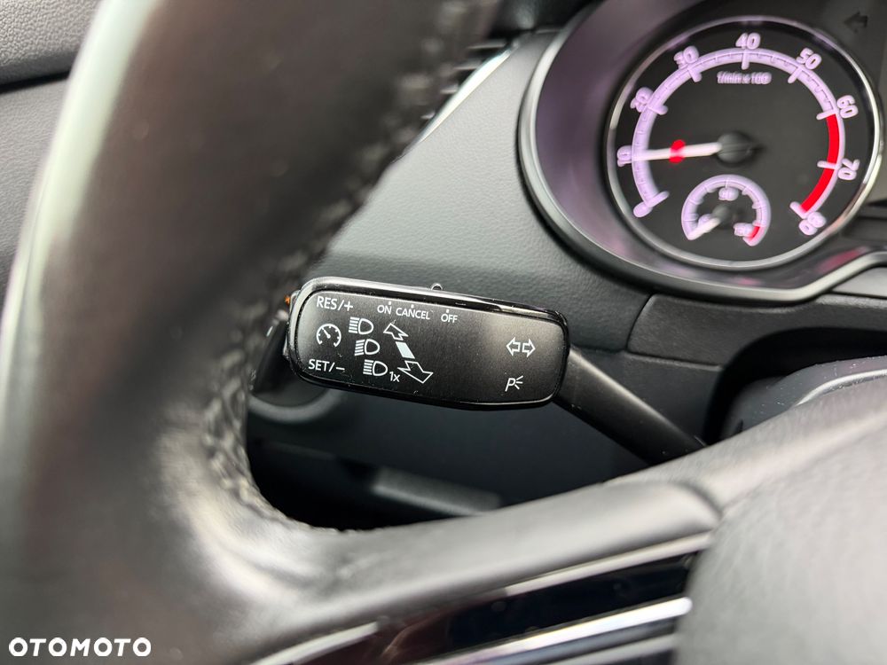 Skoda Octavia 1.5 TSI ACT Style - 23