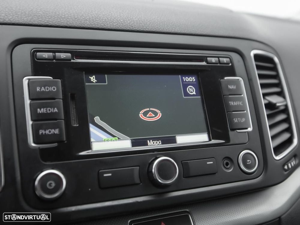 VW Sharan - 17