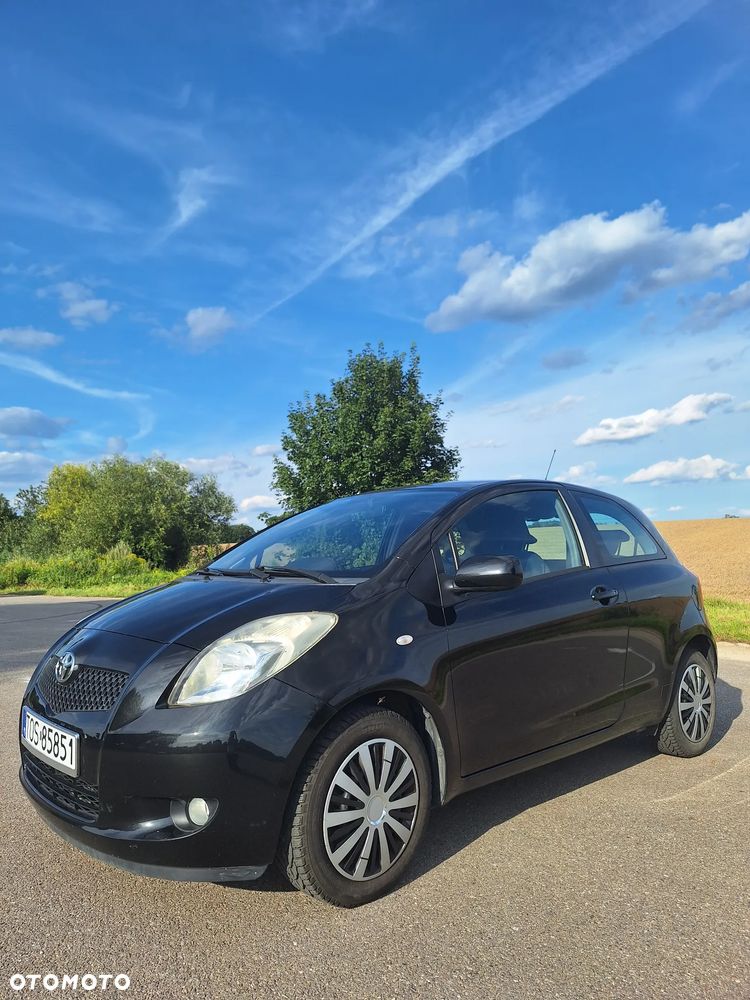 Toyota Yaris 1.3 VVT-i Luna - 1