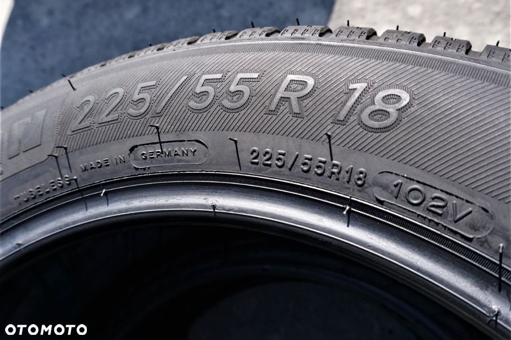 2x Michelin CrossClimate+ 225/55R18 102V XL W205 - 11