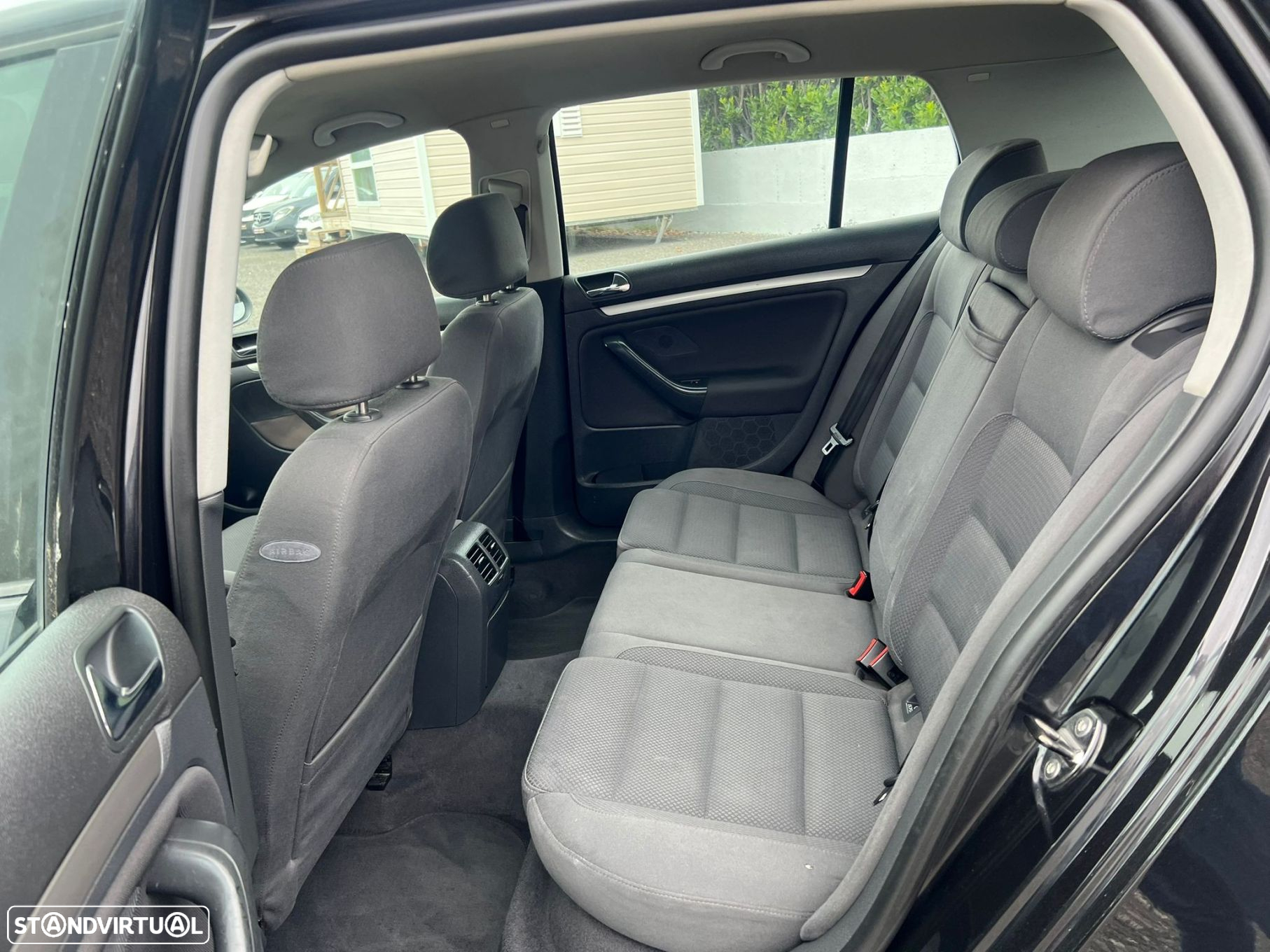 VW Golf 2.0 TDi Sport DSG - 9
