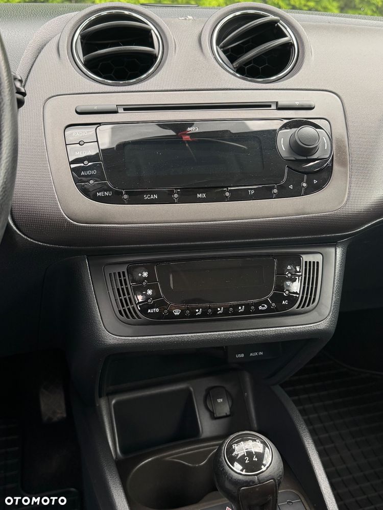 Seat Ibiza 1.4 16V Style - 33