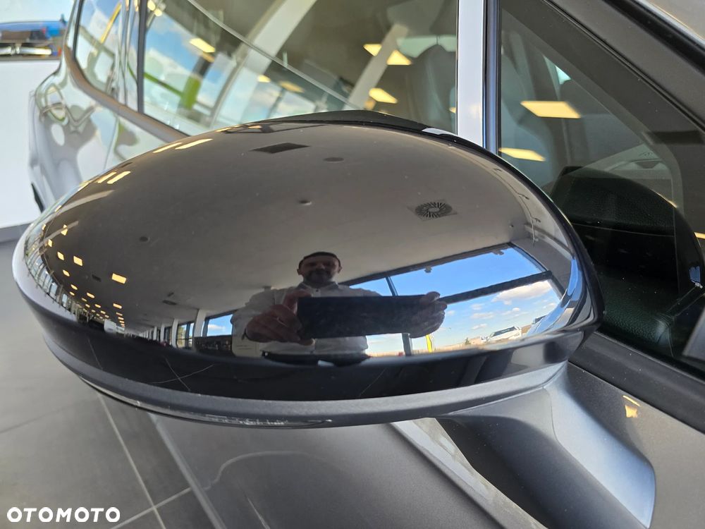 Renault Clio 1.0 TCe Techno - 12