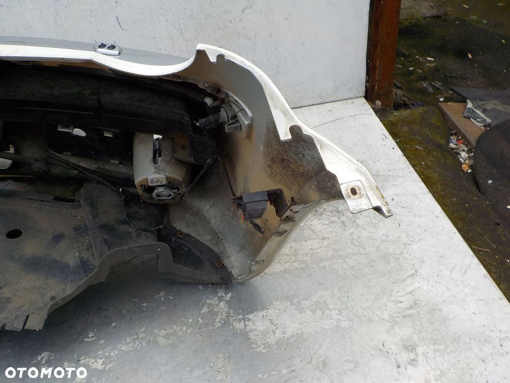 381 CHRYSLER 300 C ZDERZAK PRZÓD PRZEDNI - 3