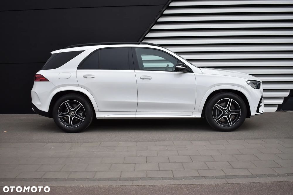 Mercedes-Benz GLE 300 d 4Matic 9G-TRONIC AMG Line Advanced Plus - 9