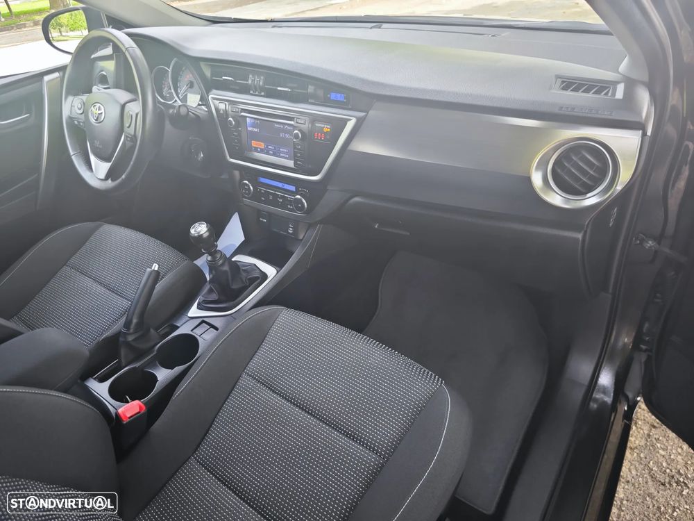 Toyota Auris 1.33 VVT-i Comfort+J16 - 9