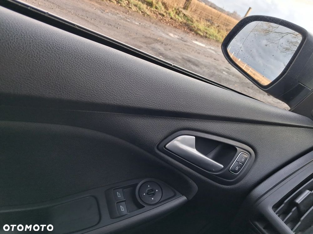 Ford Focus - 6