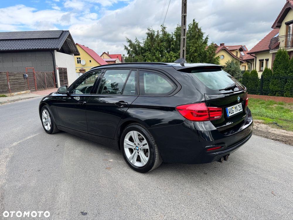 BMW Seria 3 320d xDrive Sport Line - 4
