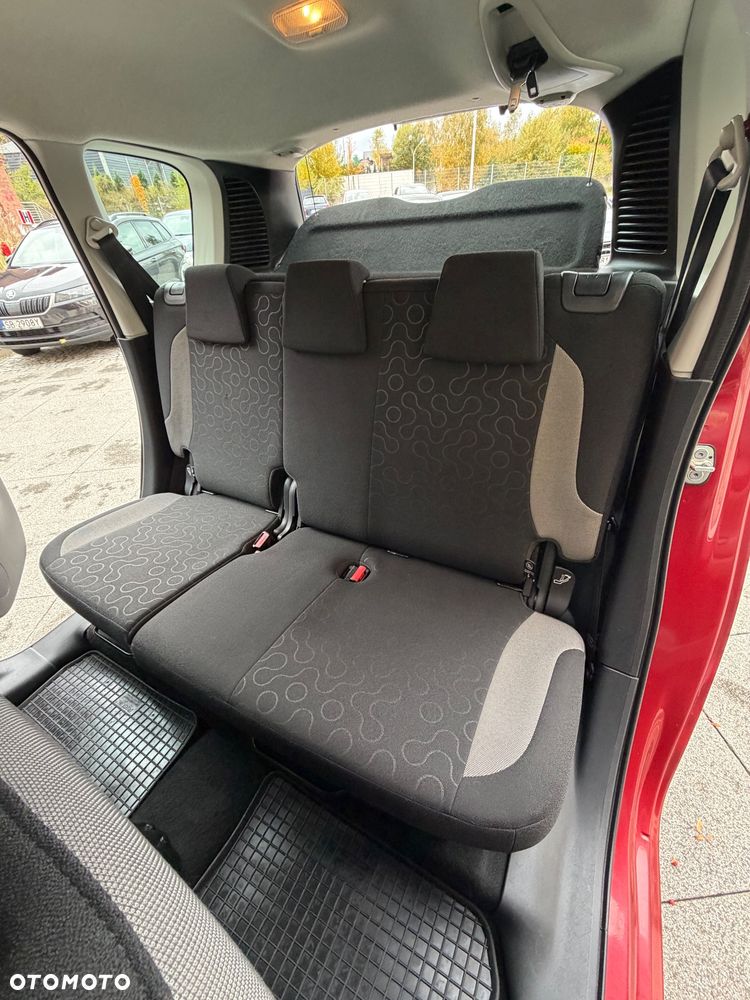 Citroën C3 Picasso 1.4i Exclusive - 25
