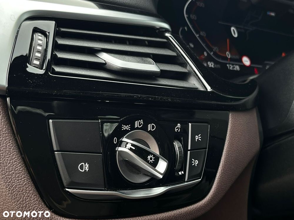 BMW Seria 6 - 15