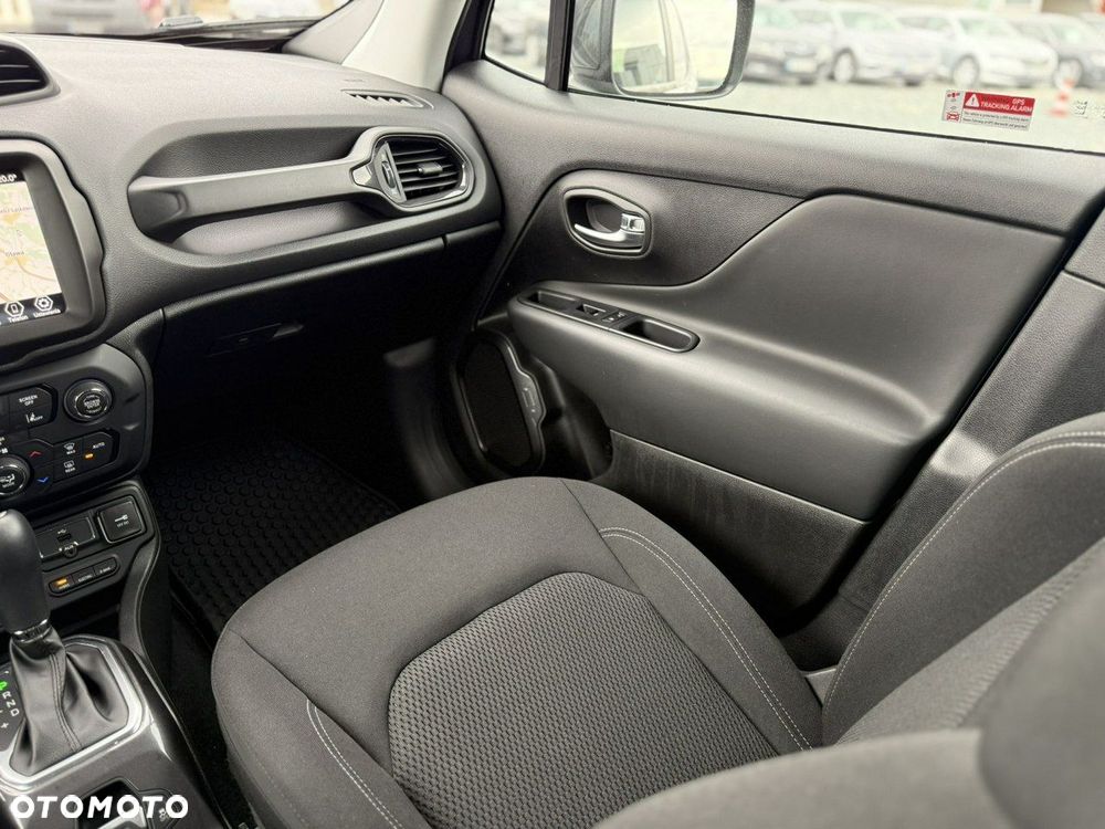 Jeep Renegade - 14