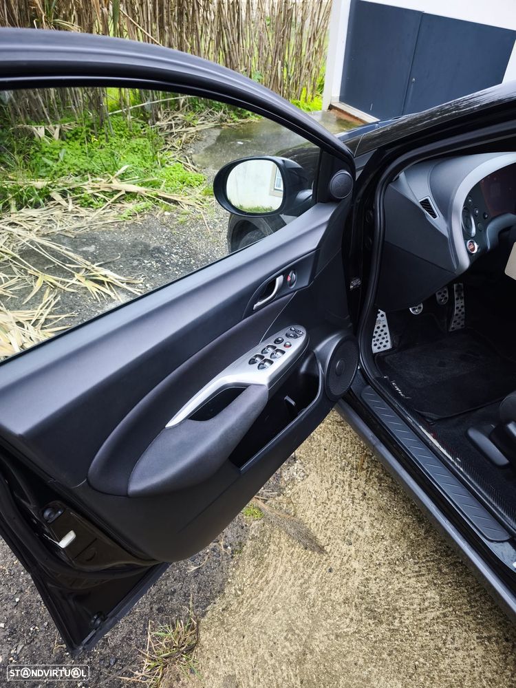 Honda Civic 1.8 Elegance - 20