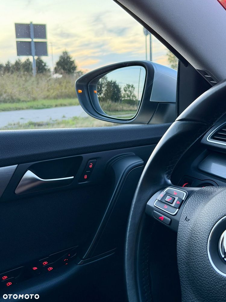 Volkswagen Passat 2.0 TDI Comfortline - 33