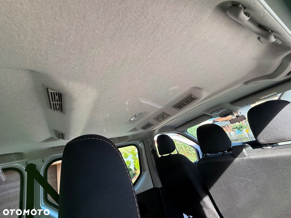 Renault Trafic - 15