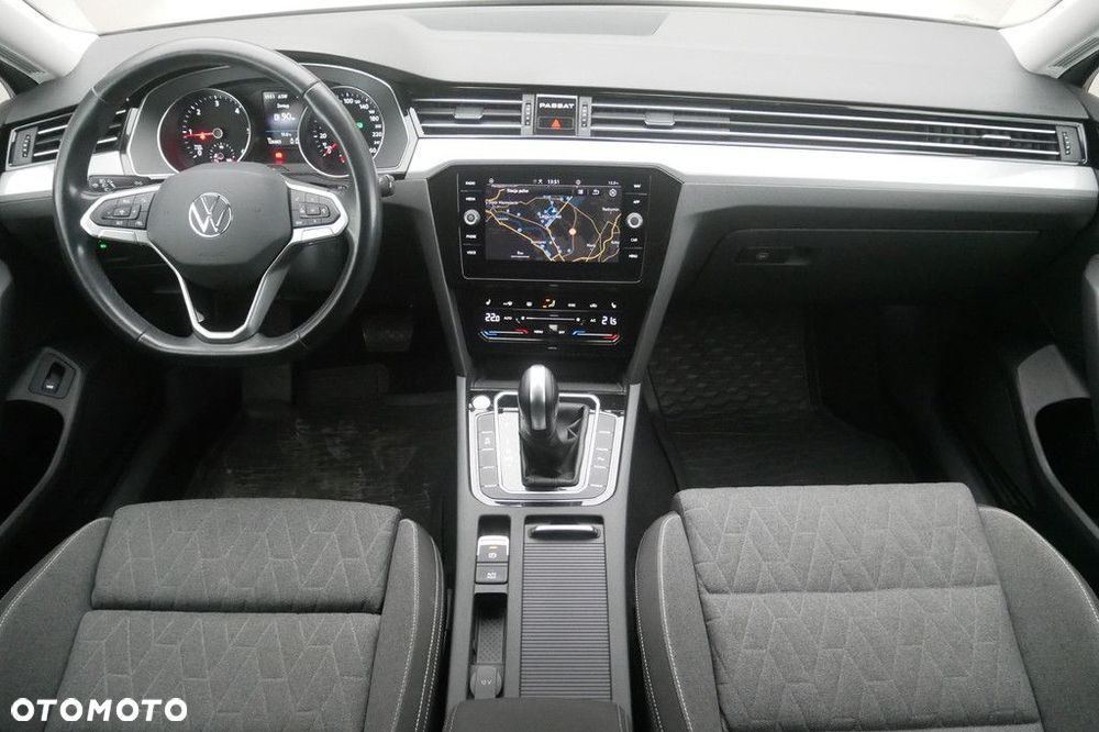 Volkswagen Passat Variant - 8