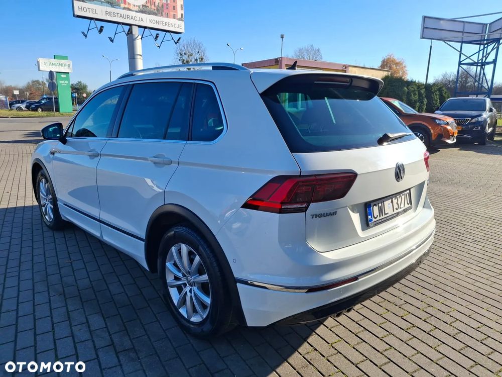 Volkswagen Tiguan - 4