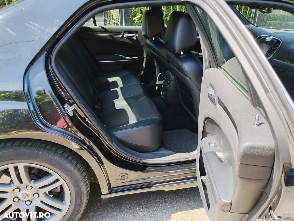 Lancia Thema 3.0 V6 CRD 24V Automatik Executive - 8