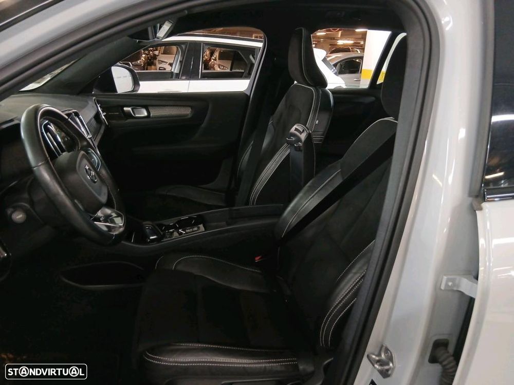 Volvo XC 40 1.5 T5 PHEV R-Design - 5