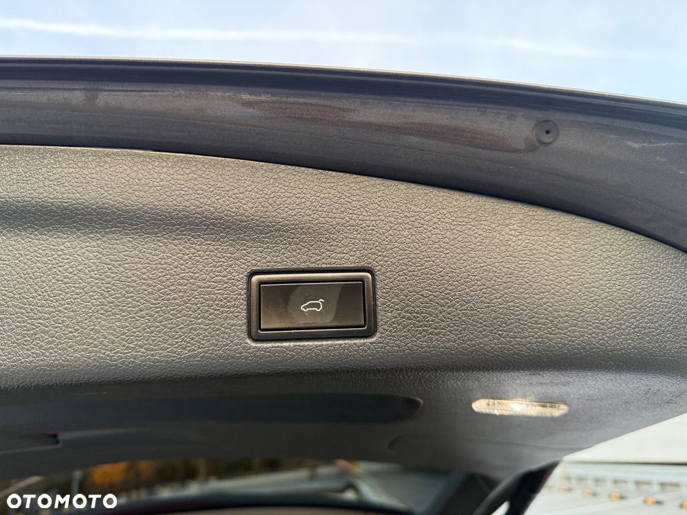 Volkswagen Sharan 2.0 TDI BMT Highline DSG - 29