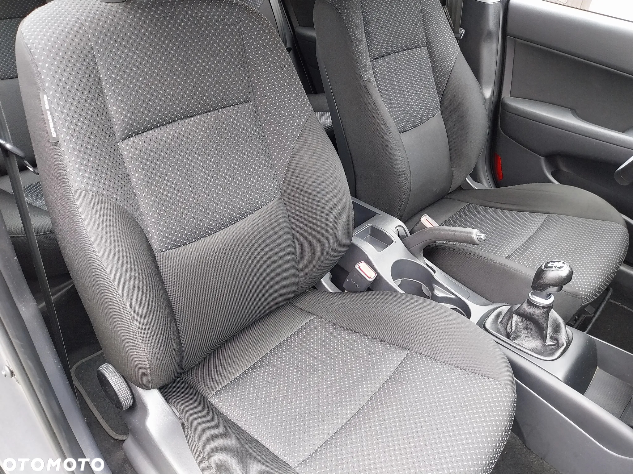 Hyundai i30 1.4 Edition 20 - 19