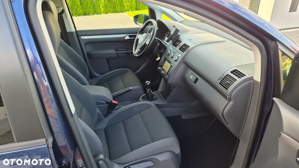Volkswagen Touran 1.6 TDI DPF BlueMotion Technology Comfortline - 8