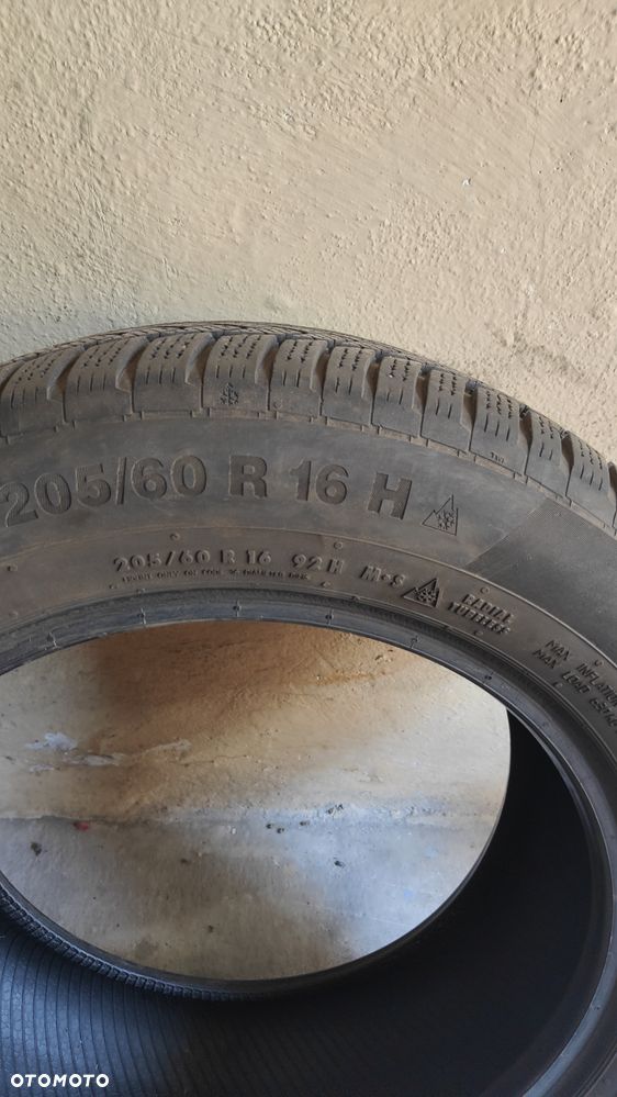 Opony zimowe 205/55/16 - 2