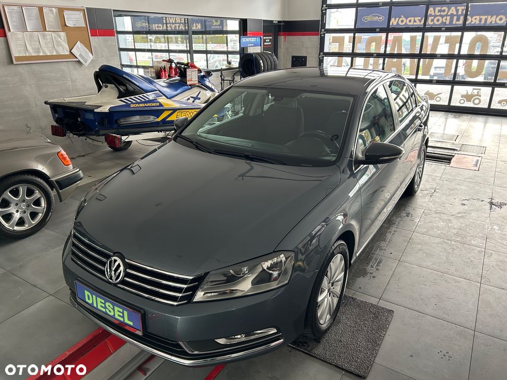 Volkswagen Passat Variant 1.6 TDI (BlueMotion Technology) Comfortline - 2